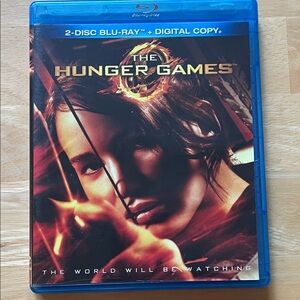 The Hunger Games Blu-ray 2-Disc set